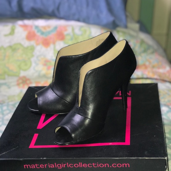Nine West Black Open Toed Heels - Picture 5 of 5